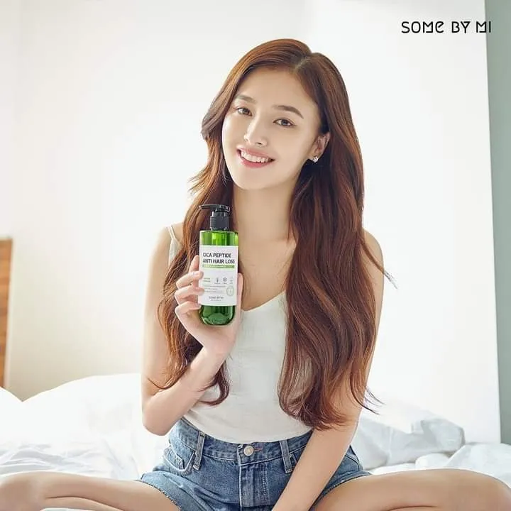 Some By Mi Cica Peptide Anti Hair Loss Derma Scalp Shampoo 285ml - Image 2
